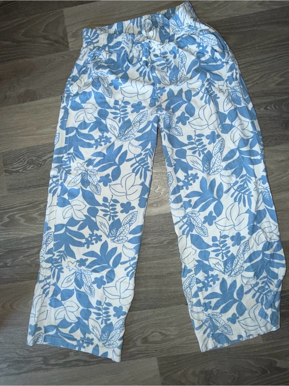 Floral Print Blue & White
